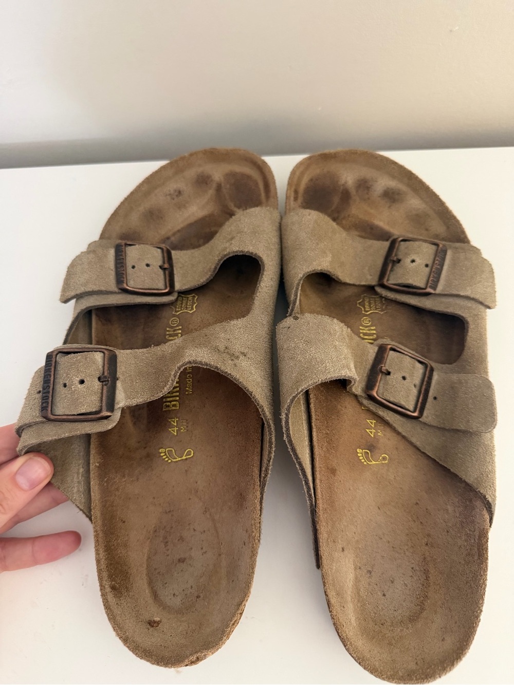 Birkenstock men’s 11 brown leather dual strap molded footbed slip on flat sandal - Picture 8 of 10